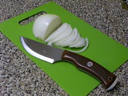 Slicing onions